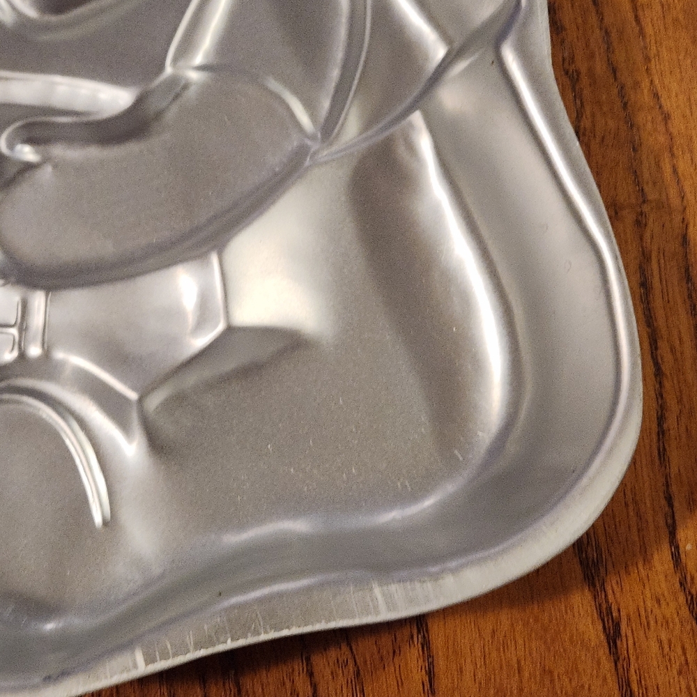 1995 Winnie the Pooh Wilton Cake Pan Vintage Pooh Bear Birthday Cake Pan Disney - Picture 12 of 16